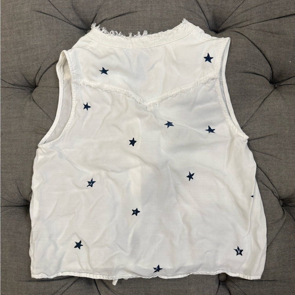 Bella Dahl Sleeveless Botton Down Front Tie
Shirt Size M